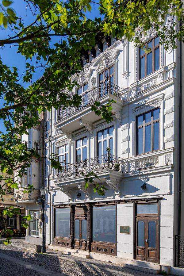 Holt Old Town Luxury Suites Bucharest Exterior photo
