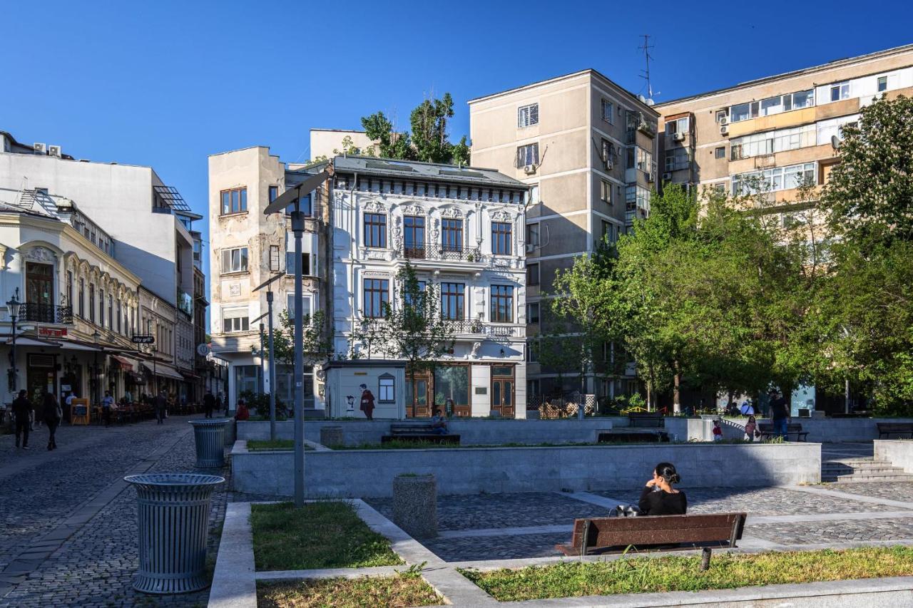 Holt Old Town Luxury Suites Bucharest Exterior photo