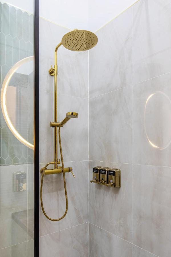 Holt Old Town Luxury Suites Bucharest Exterior photo